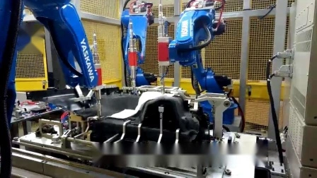 Robot Ultrasonic Leather Cutting Machine Used for Cutting The Leather of Automotive Interior Trim